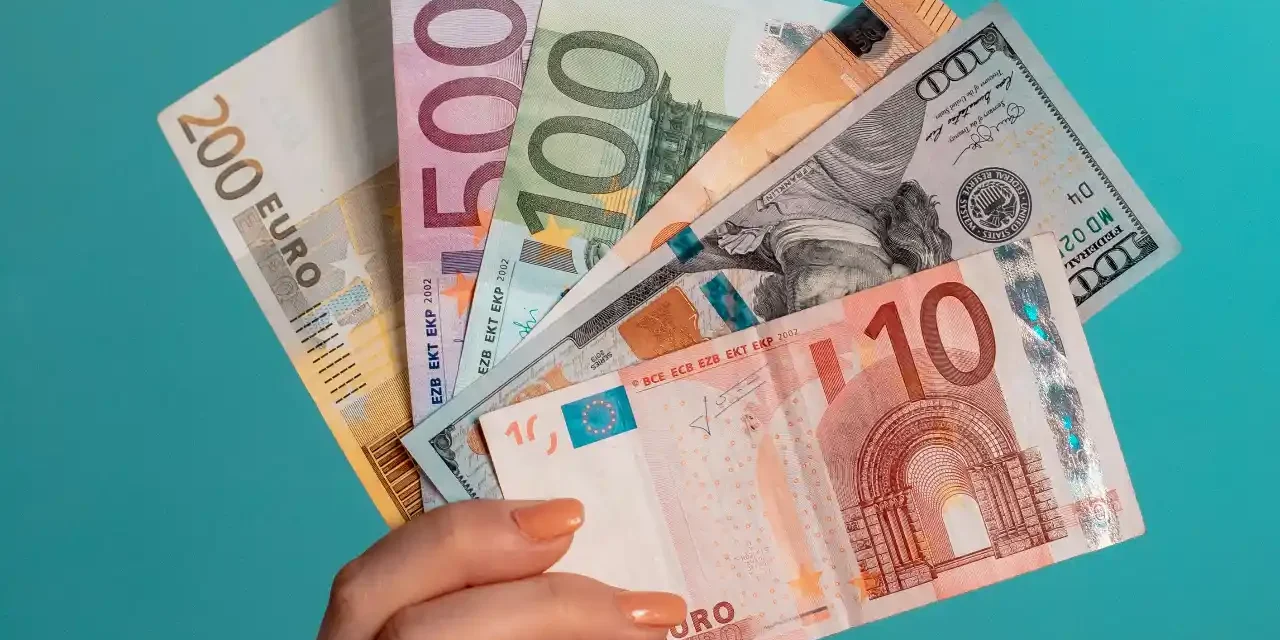 Wieviel verdient man durchschnittlich in Spanien?